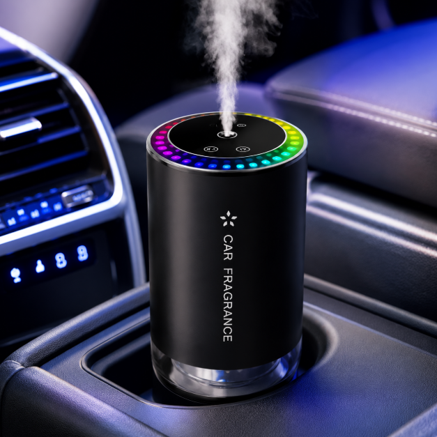 Diffuseur d’Air Intelligent LED pour Voiture – Brumisateur & Ambiance Relaxante