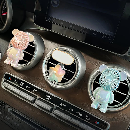 Diffuseur de Parfum Voiture Ours – Désodorisant Élégant pour Aérateur